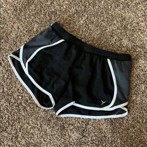 running shorts - black